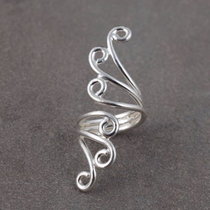 German Silver Artistic Swirl Statement Ring – Adjustable Boho Design