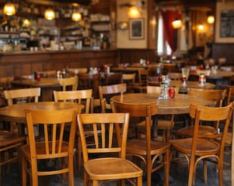 Série de 60 chaises bistrot vintage baumann Thonet Fischel projet bistrot restaurant café