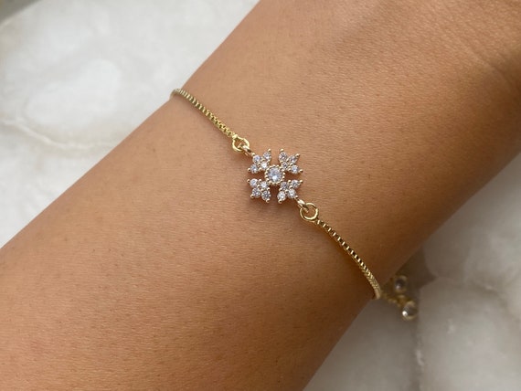18k Gold Plated Snowflake Bracelet With An Adjustable Slider And Dangly Rhinestone Ends, Women's Gift