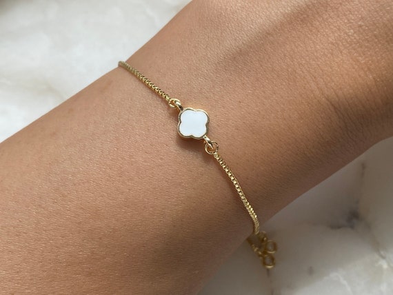White Clover Bracelet 18k Gold Plated With Adjustable Slider And Dangly Rhinestone Ends, Dainty, Womens Bracelet, Womens Gift