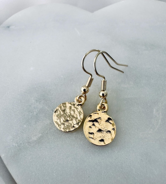18k Gold Plated hammered Disc Earrings, Small Gold Coin Earrings