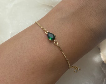 Pulsera verde esmeralda chapada en oro de 18k con cierre deslizante ajustable y colgantes de diamantes de imitación, pulsera minimalista, regalo para mujer, piedra de nacimiento de mayo