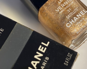 Chanel Nail Varnish - Satellite