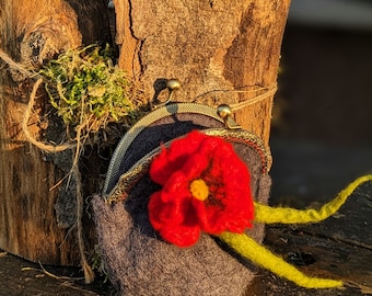 Felt wallet, felted wallet, nostalgic wallet with brass clip closure, handmade