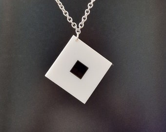 Schakelketting zwartwit vierkant | opaal acryl | ketting | plexiglas | minimalistisch | geometrisch | lasergesneden | cadeau | kado