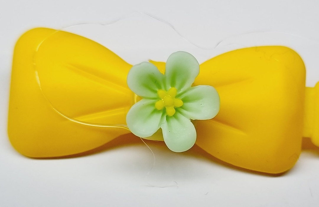 DOG HAIR CLIP _ Green Flower on a Yellow Clip Y1 Etsy