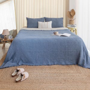 Queen King Bedspread, Muslin Throw Blanket, Gauze Bed Cover, Lightweight Summer Throw, Oversize King Bedspread, Cotton Coverlet, Home Gift