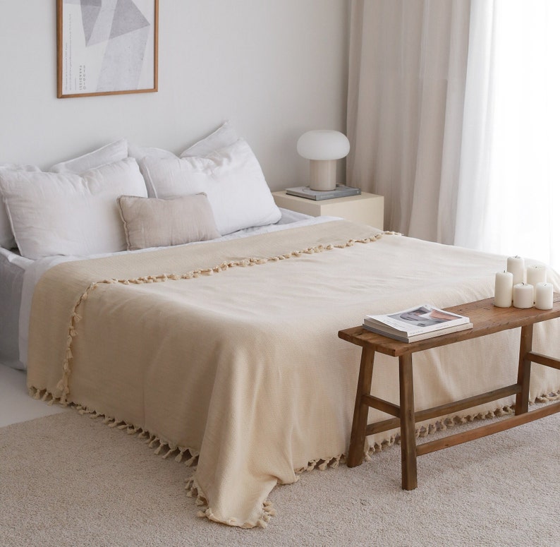 Beige Cotton throw blanket is large and soft.
Throw blanket is eco friendly gift. Organic cotton throw is all season blanket.Soft king cotton bedspread is breathable and lightweight blanket.