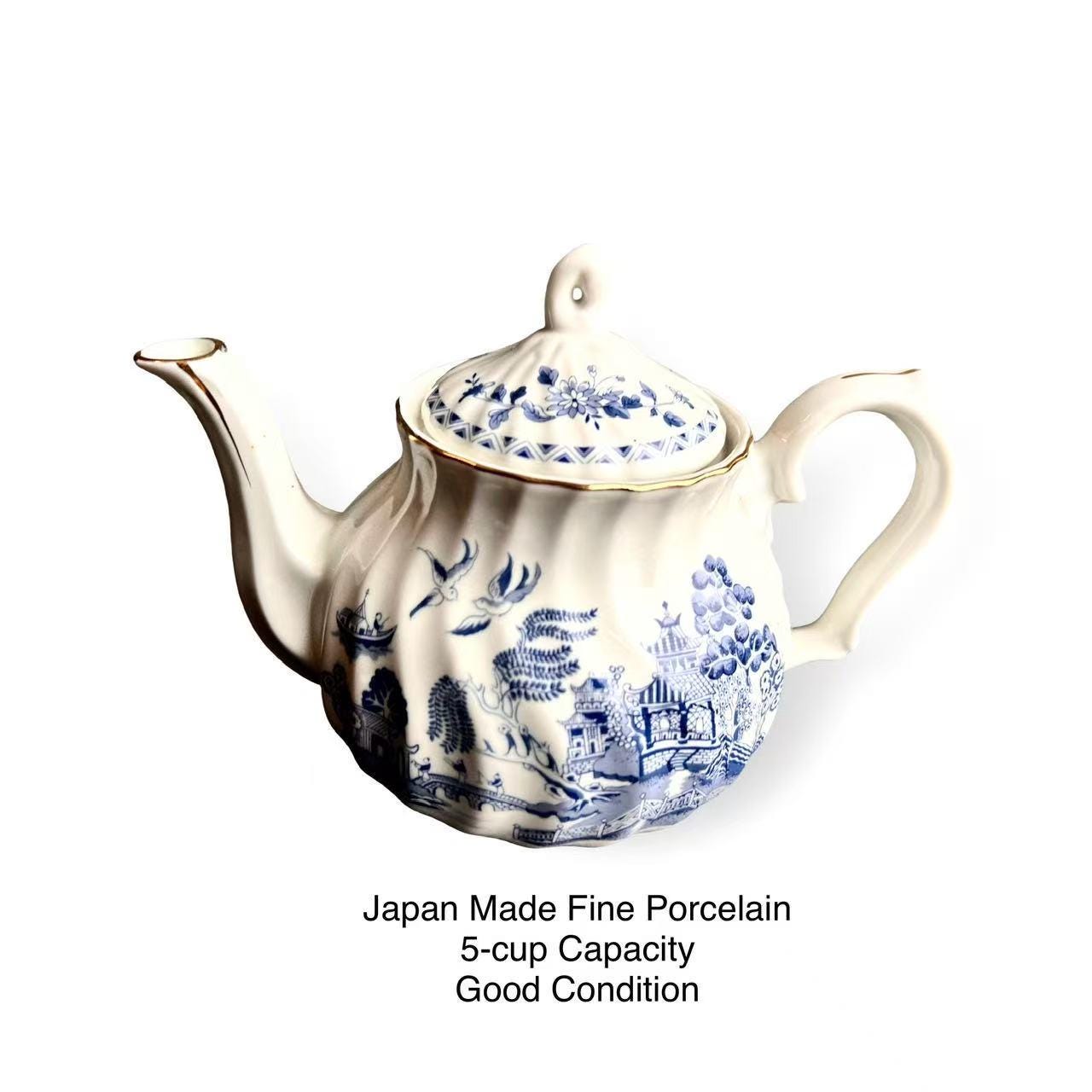 Vintage English Blue Willow Kitechware: Chinoiserie Teacups