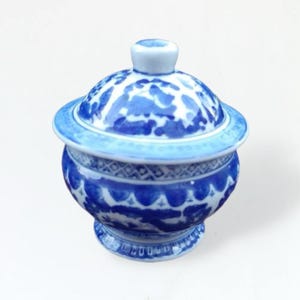 Large Vintage Sugar Bowl  / Blue and White / Chinoiserie Style / Fine Art Ceramics