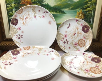 Selection of 10" and 8” Vintage Maxwell & Williams Kimono white Peony Dinner Plates and Lunch Plates