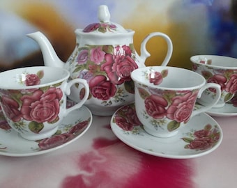 Vintage Floral Tea Pot Set, Rose Pattern, Tea Cup and Saucer, Tea Set,  Tea Cups and Set
