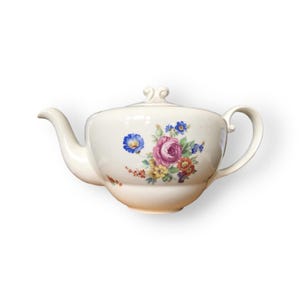1880-1890 Antique Teapot Holland Petrus Regout & Co Maastricht Tea Pot With Gold Trimmed White Glazed  Porcelain Flowers Teapot
