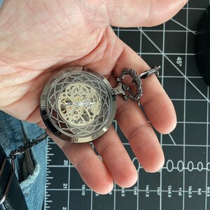 Black victorian mechanical pocket watch image 3