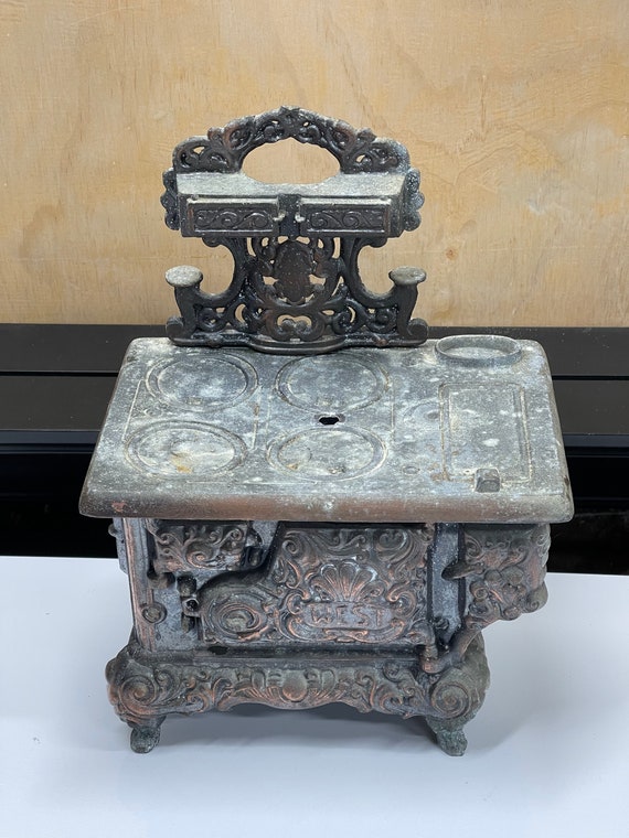 Vintage WEST BRAND Stove Oven Toy by Stern Industries