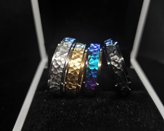 Anello girevole con design martellato forgiato Anello antistress per quando sei nervoso o annoiato regalo per lei regalo per lui regalo di San Valentino per esami per lavoro