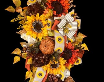 Fall Wreath, Autumn wreath, Sunflower Wreath, Fall decor, front porch wreath for Fall, pumpkin decor, traditional fall, Hostess Gift