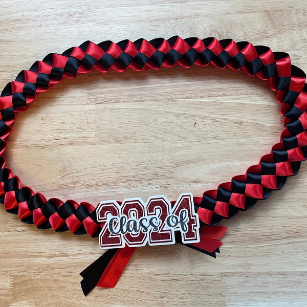 Graduation Lei, 2 color graduation lei, Senior Night, Personalized Graduation gift, class of 2026, graduation gift, Senior Recognition
