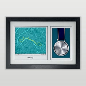 Paris Laptop Display & Medaillenrahmen: Geschenk für Paris Läufer Druck aus Ihren Laufdaten