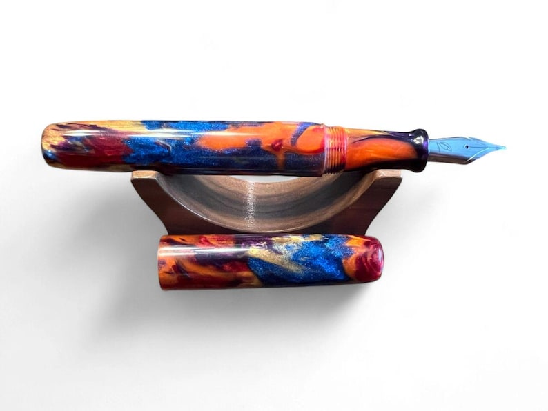 Omnicolor (3) - Barrington Model - Handmade Artisan Fountain Pen imagem 7