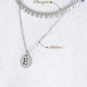 Composición Maryeve - Collares de acero inoxidable y carta personalizable
