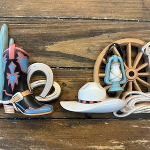 Homco Home Interiors Wall Plaques Decor Western Boots Wagon Wheel Cactus Vintage 1995