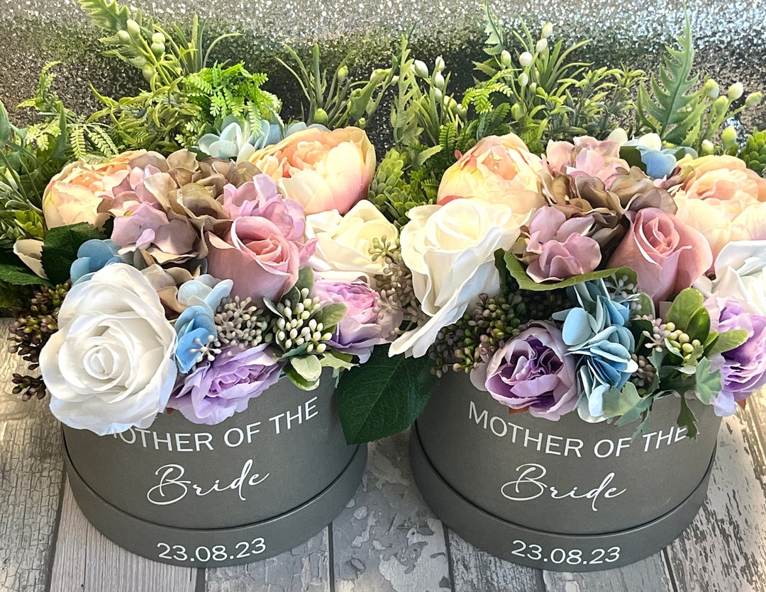 Handmade Crochet Forget Me Not Flowers - 16.5 Inch Artificial Stems