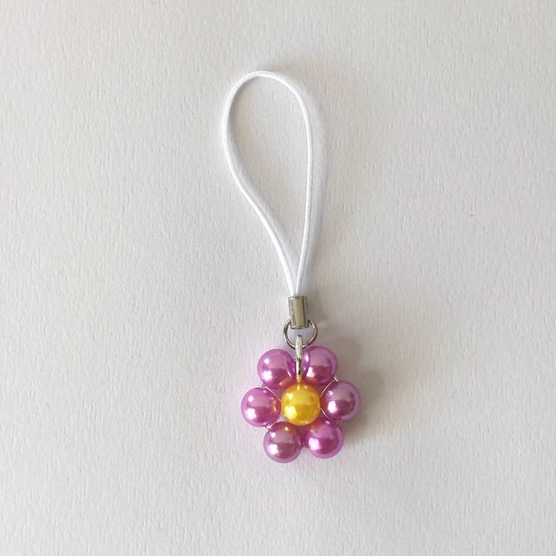 Multicolour Daisy Bag Charms, Beaded Flower Keychain, Cute Flowers