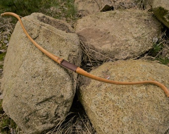 Handmade Rattan Recurve Bow, Traditional Archery, LARP Cosplay
