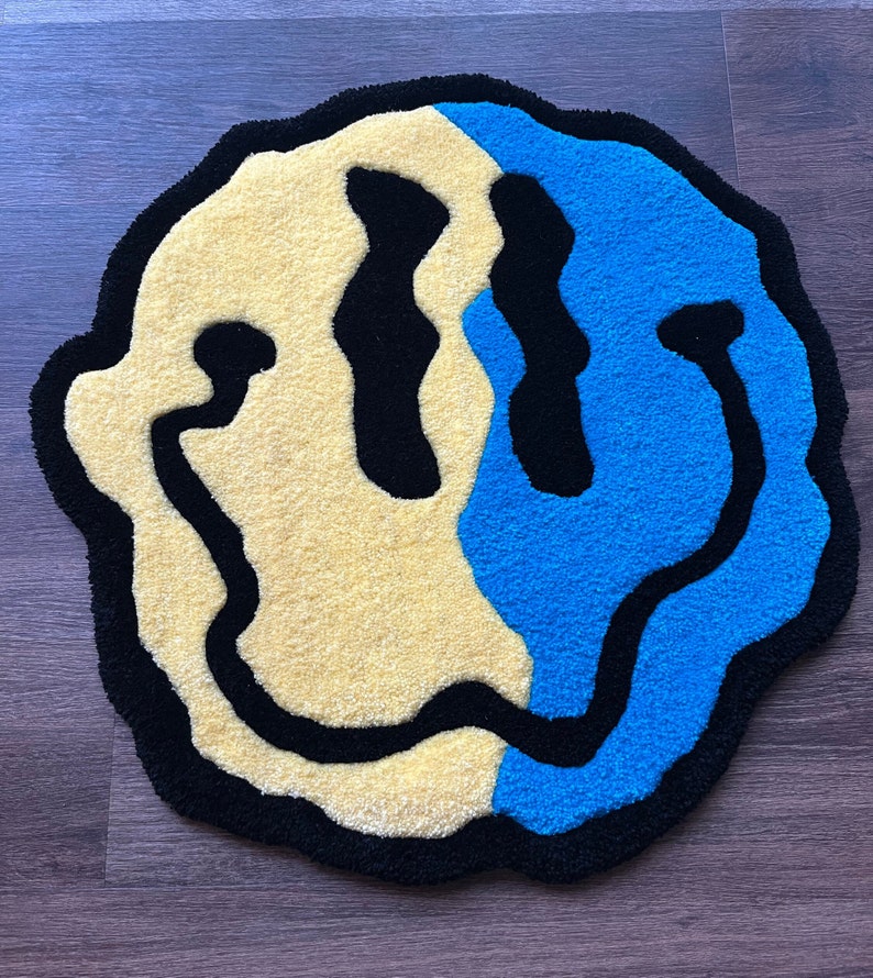 Trippy Smiley Face Rug | Etsy