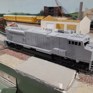 Progress Rail SD70AH-T4 Locomotive Shell