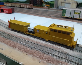 HO Scale Union Pacific Vegetation Control Train Sprayer Kit