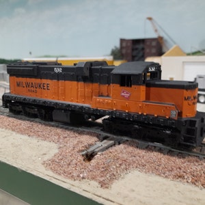 HO Scale Milwaukee Road SD10 Locomotive Shell