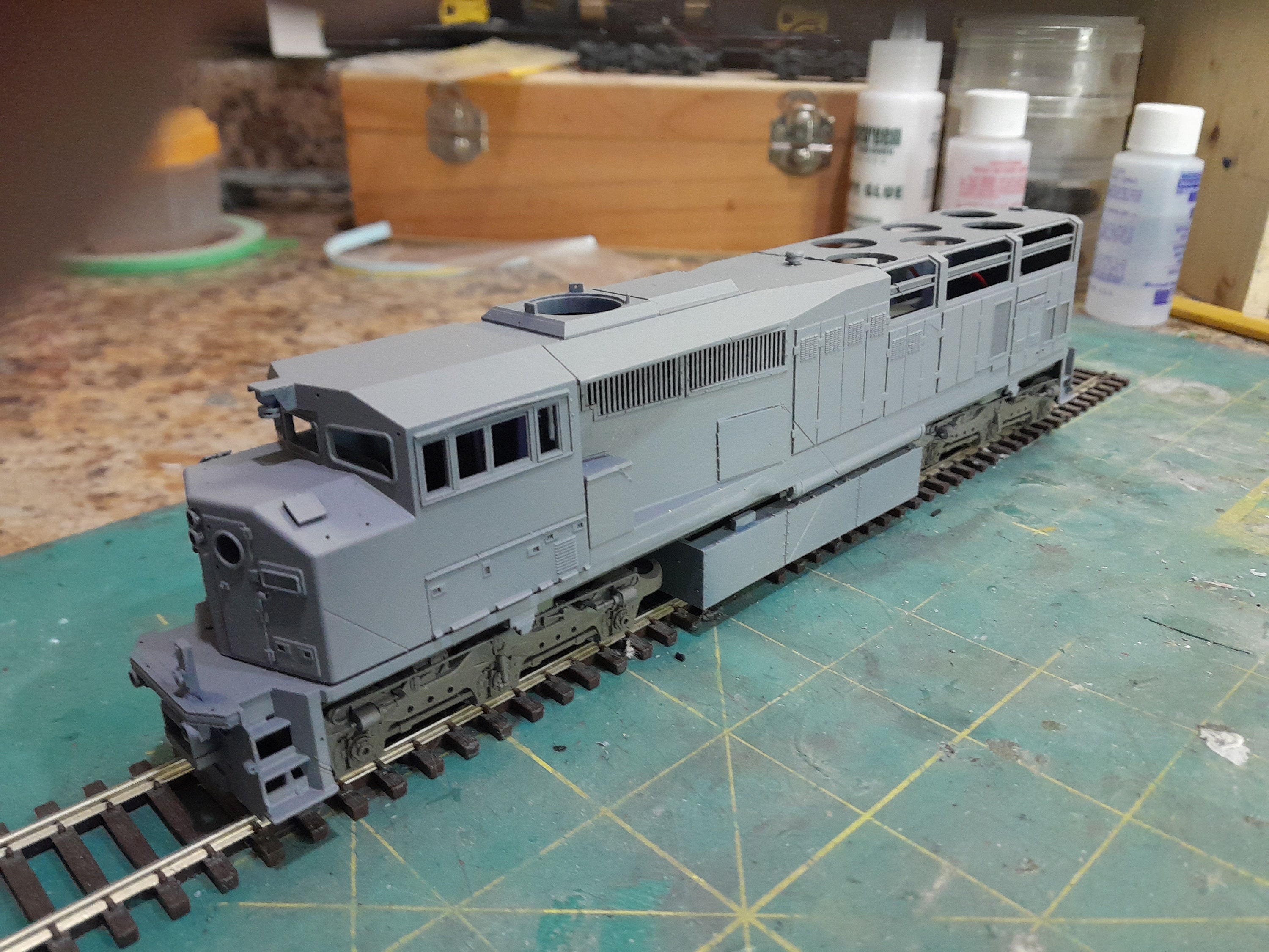 CP-1001 H20EL Locomotive Shell