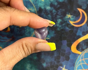 Mini Amethyst Heart Gemstone - Healing & Third Eye Stone