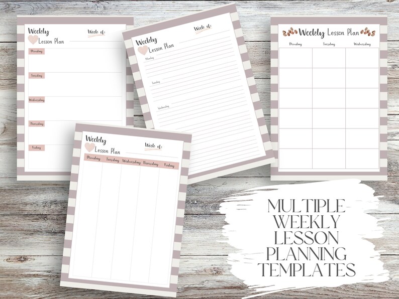 Puede incluir: M&uacute;ltiples plantillas de planificaci&oacute;n de lecciones semanales. Las plantillas presentan un fondo blanco con un borde a rayas en tonos grises y rosas. Cada plantilla est&aacute; etiquetada como "Weekly Lesson Plan" con espacio para escribir.