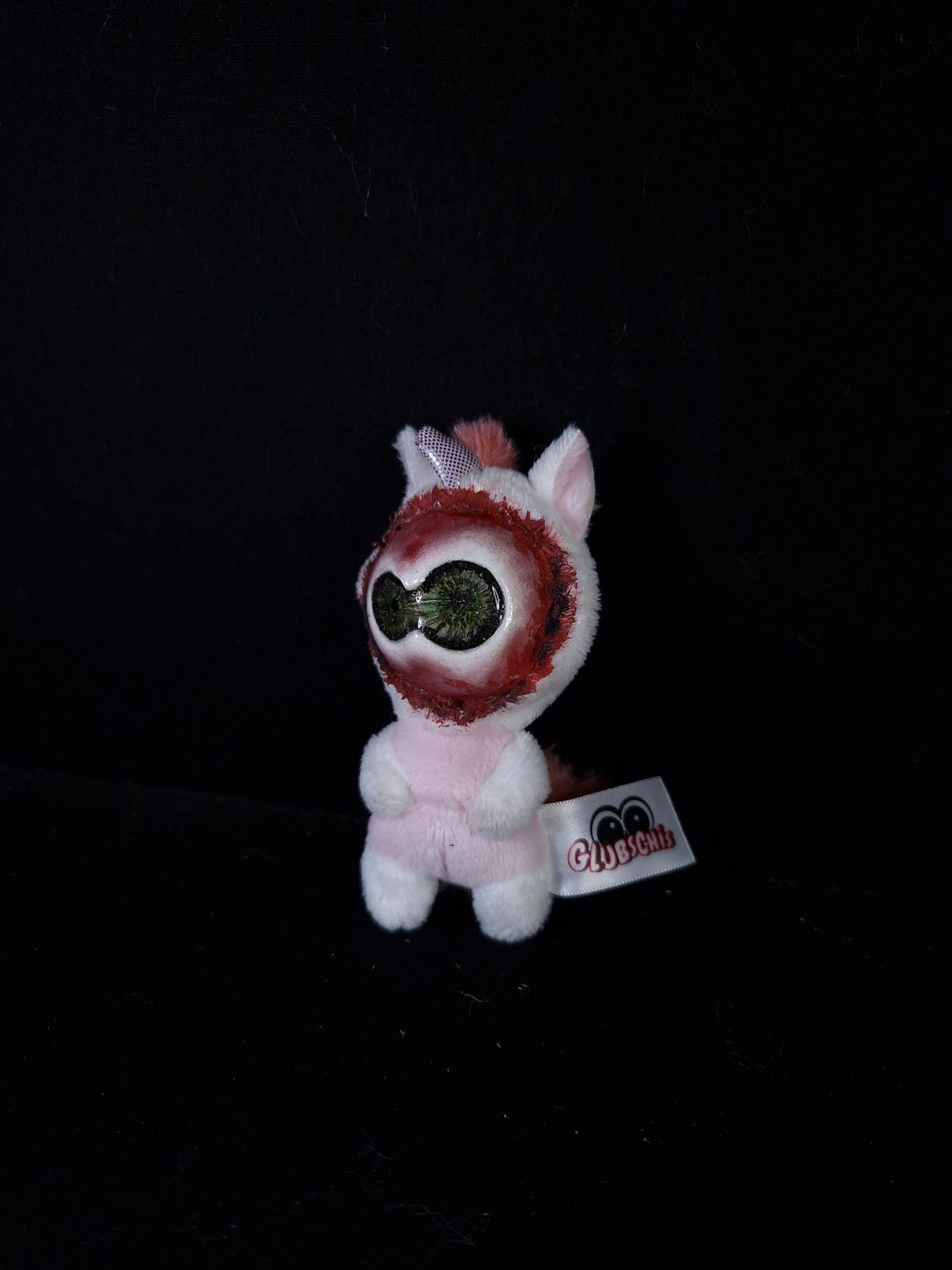 creepy-horror-scary-unicorn-plushie-disturbing-spooky-haunted-stuffed