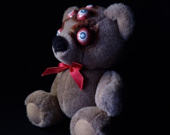 不気味なホラー、怖いテディベア、不気味な幽霊のぬいぐるみ、恐ろしい