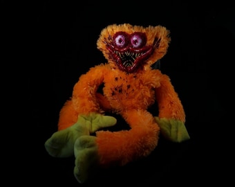 huggie wuggy creepy horror poppy playtime disturbing spooky haunted stuffed animal frightening monster teeth handmade plushie creepy pasta