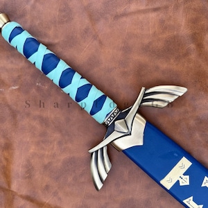 Hero Sword Replica – Fantasy Video Game-Inspired Sword for Cosplay & Wall Display – Gift for Gamers – Legendary Sword Decor Prop