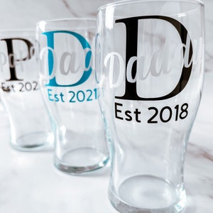 パーソナライズされたパイントグラス、父の日のパイントグラス、カスタムビールグラス、男性の誕生日プレゼント、パーソナライズされた父の日のグラス、カスタムビールグラス