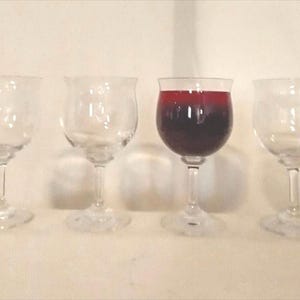 Wine Glasses set of 4