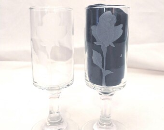Etched Rose Champagne Flutes - Set of 2 (Pre-owned)