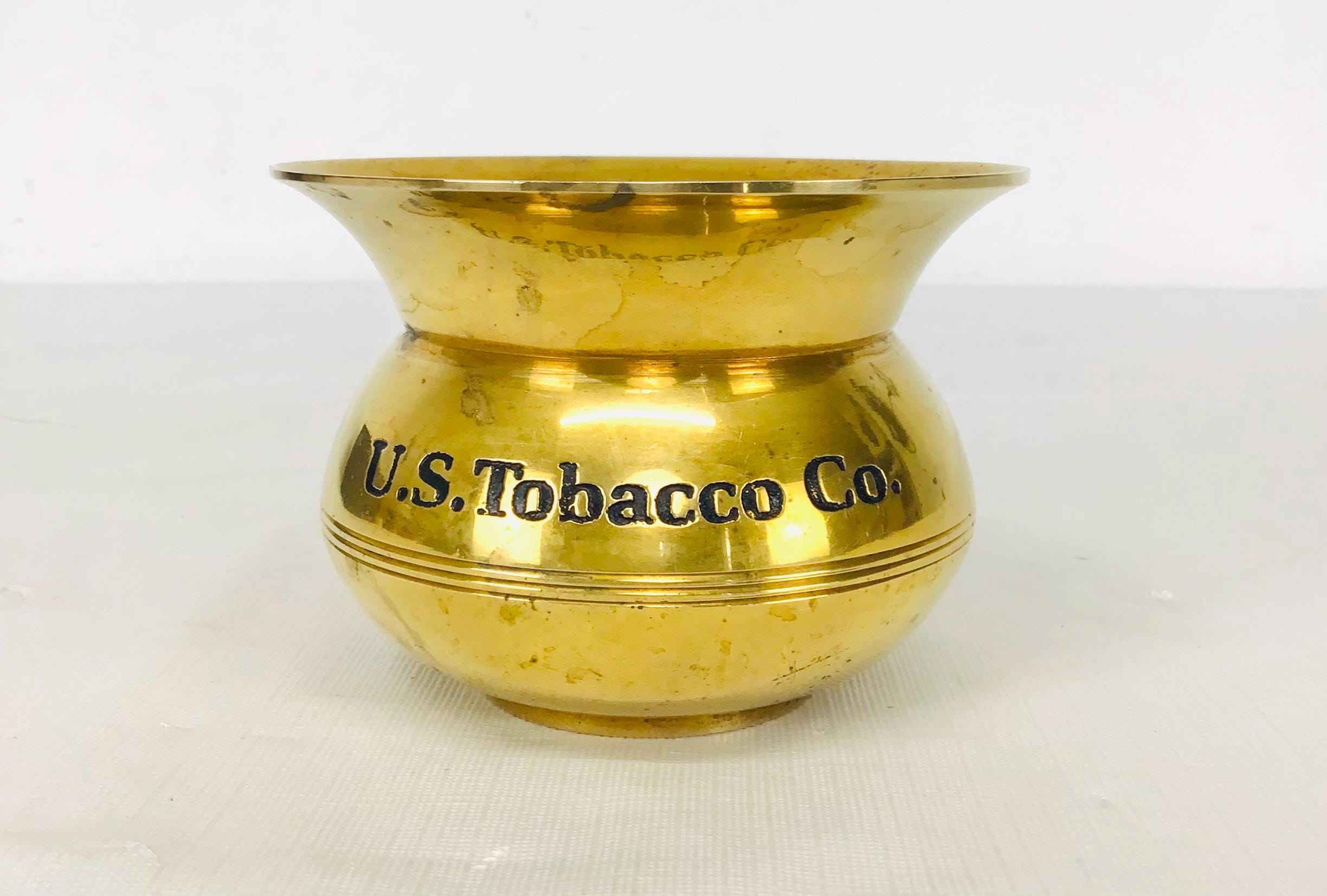 us tobacco spittoon The National Spittoon" for Dickens's "American Notes" by Thomas Nast (1877) Vintage Brass Spittoon, 10-inch Tobacco