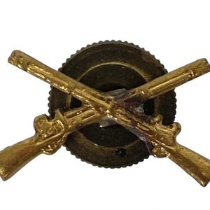 U.S. Military Infantry Crossed Rifles Screw Back Pin Insignia Vintage/Antique