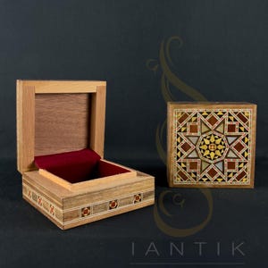 Handmade Oriental Mosaic Ring Box – Wooden Jewelry Box for Rings and Small Accessories
