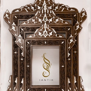 Handmade mirror-Wall mirror-Moroccan mirror-Luxurious handmade mirror -Mother of pearl inlaid - Wooden mirror / Luxury gift