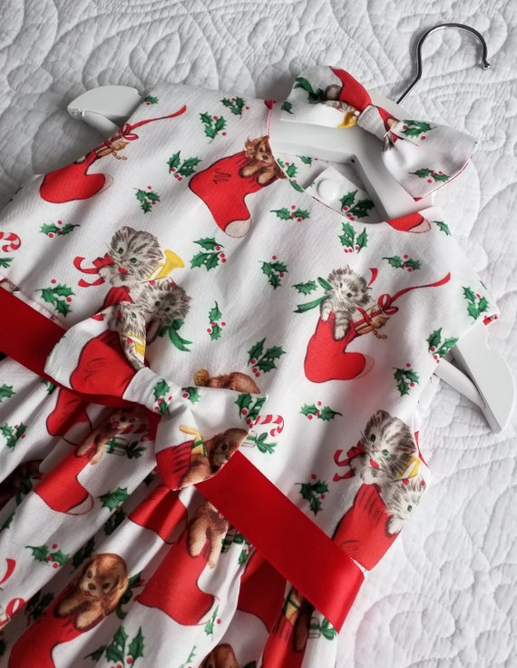 Christmas Dress - Puppies and Kittens