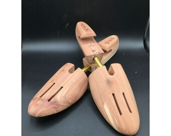 Original Shoe Tree Men’s Shoe Shapers / Trees Natural Cedar Taille Medium