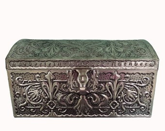 Vintage silver gingerbread chest from Haeberlein-Metzger, Nuremberg Silver